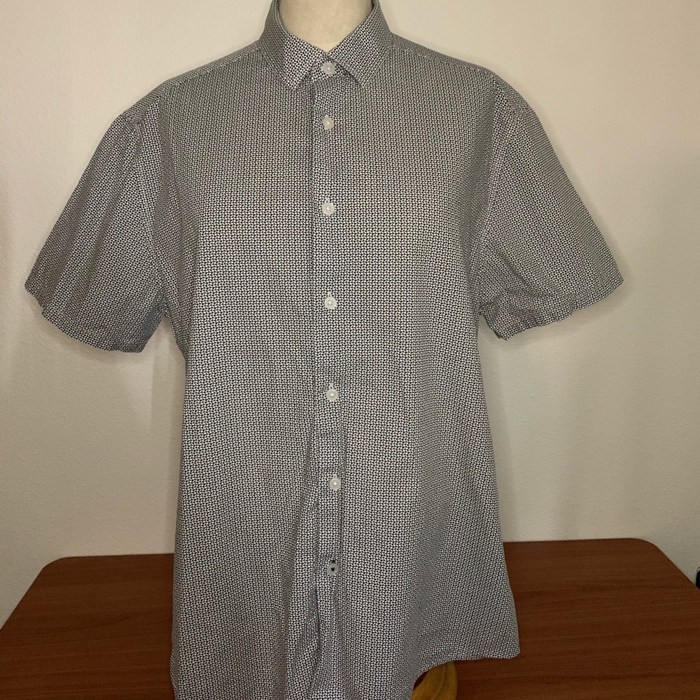 Vince Camuto Graphic Print Short Sleeve Shirt